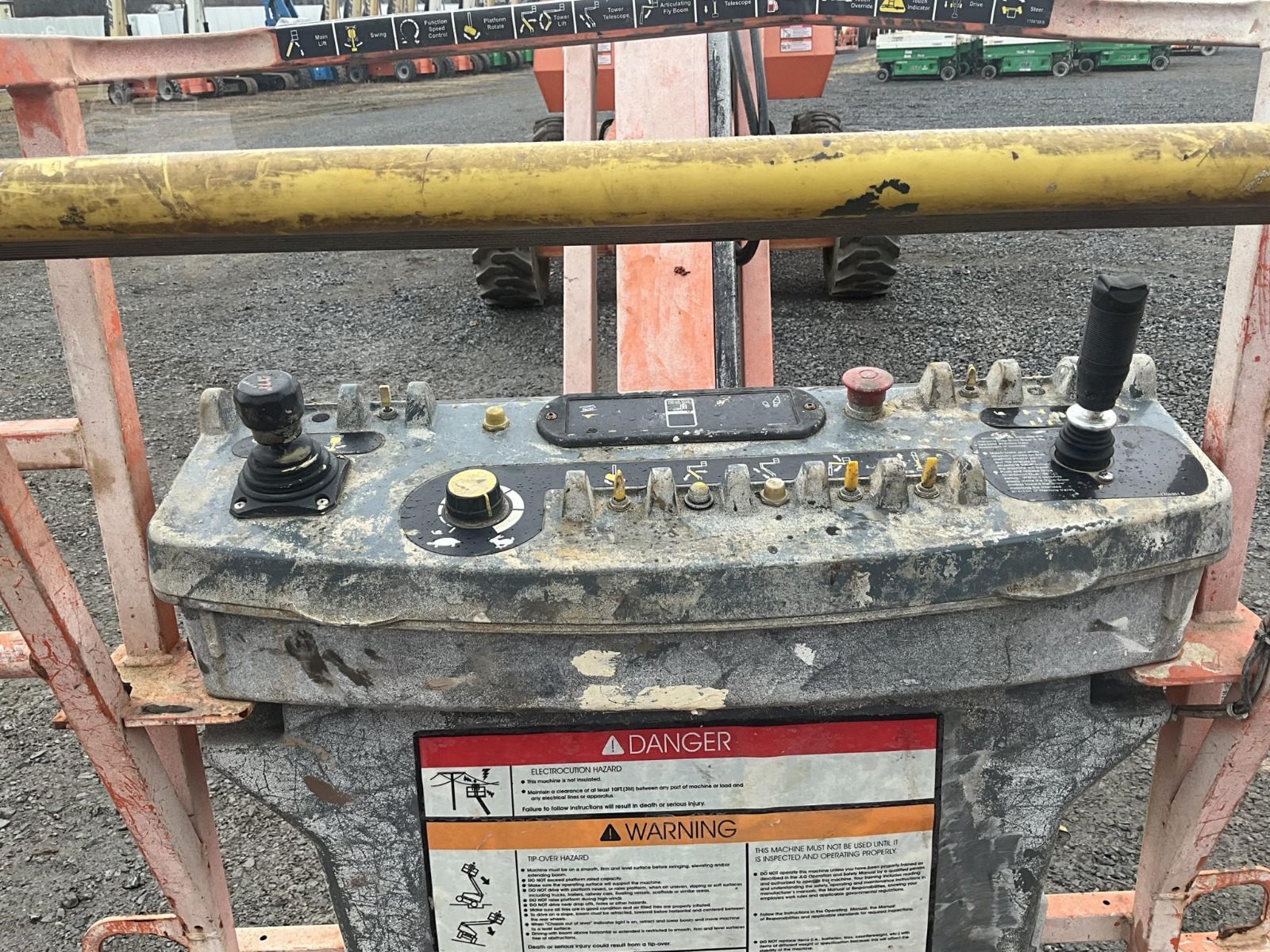 Telescopic Boom Lift - View 2